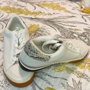 Lifestyle Sneakers-Size 8